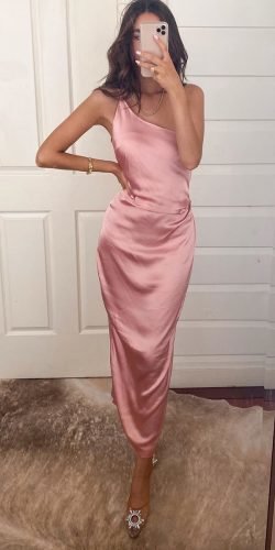 wedding guest outfits pink