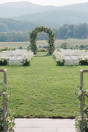 outdoor wedding venues mountain reception decor southern_blooms