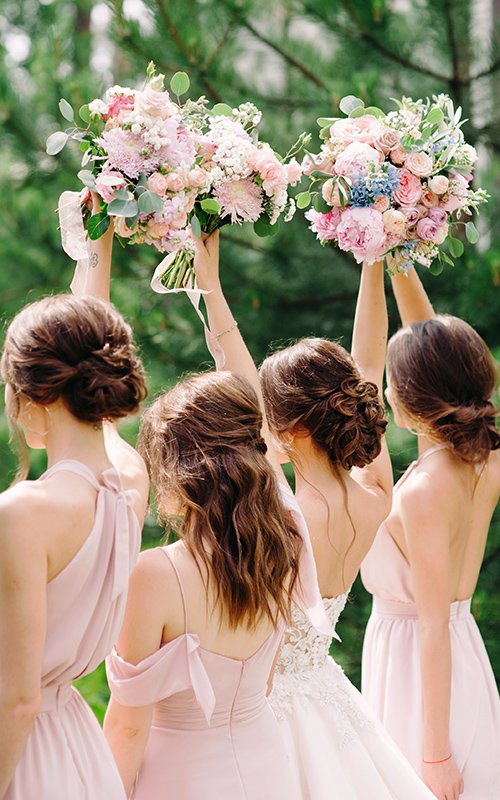 35 Gorgeous Bridesmaid Hairstyles for The Brides Big Day