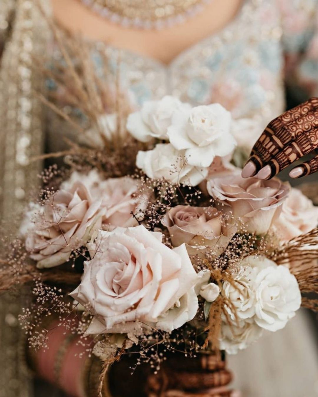 how to preserve wedding bouquet smal bouquets2