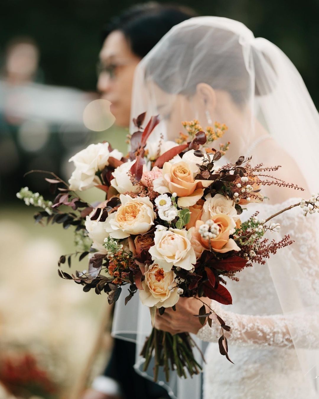 how to preserve wedding bouquet with wild flowers2