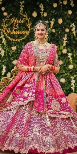indian wedding attire for bride
