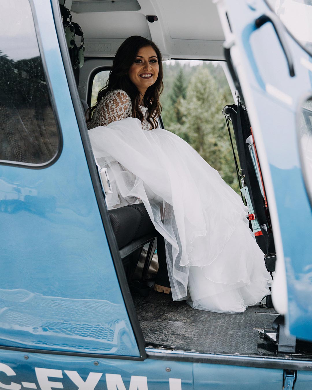 wedding ideas bride transportation