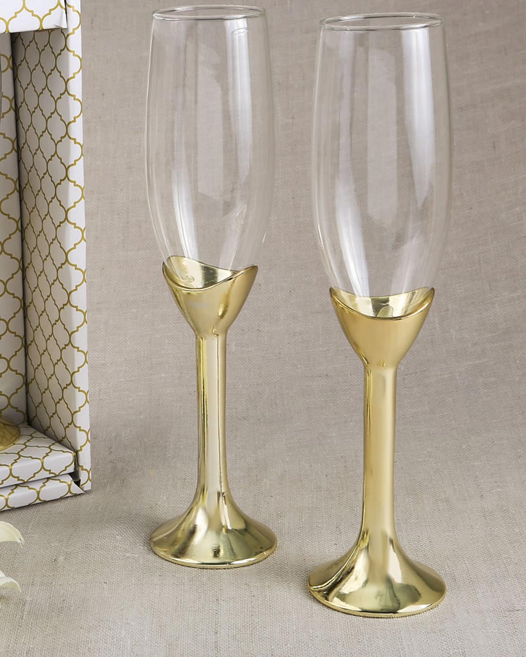 wedding registry ideas glass gold champange flutes
