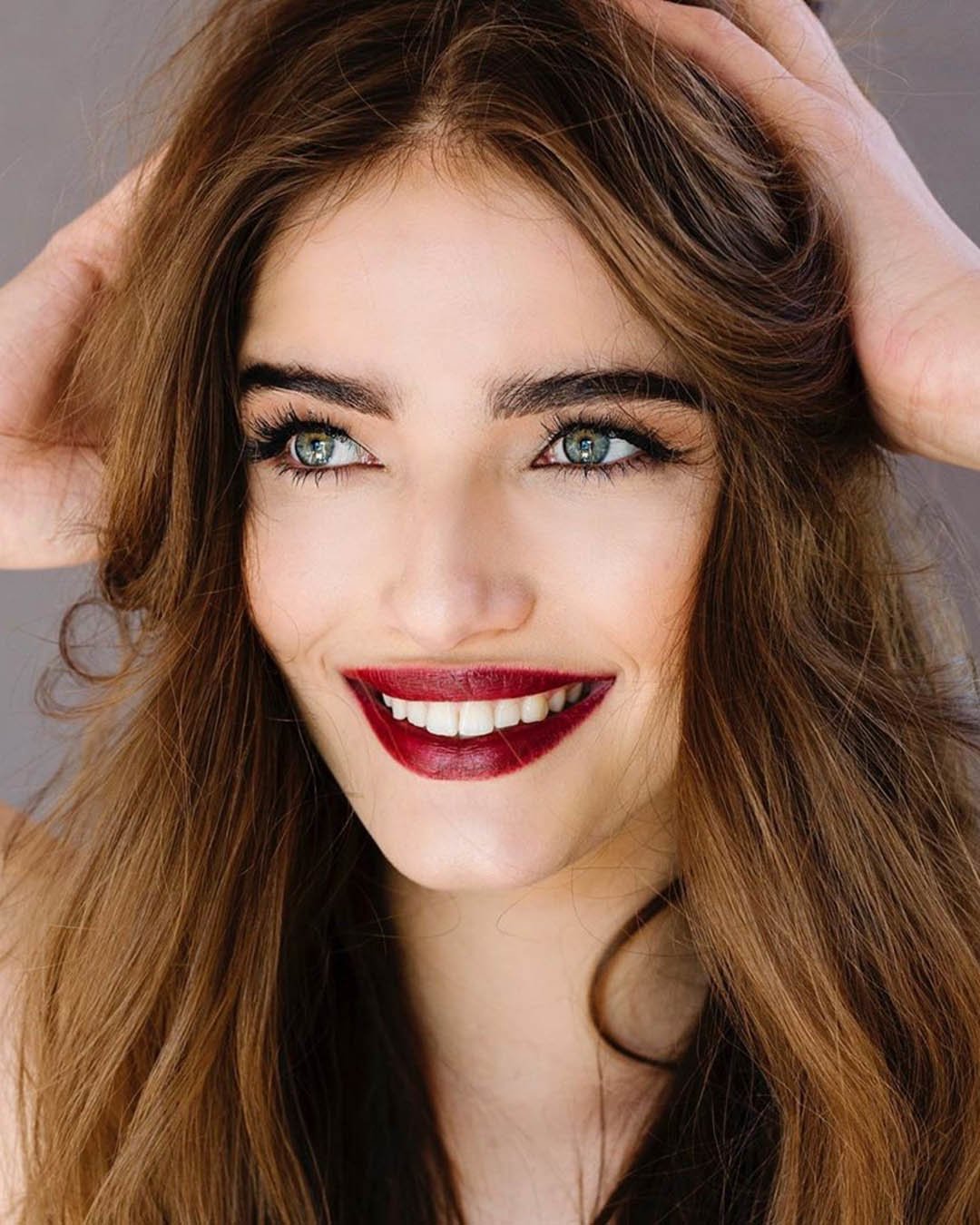 wedding trends bold red lips make up