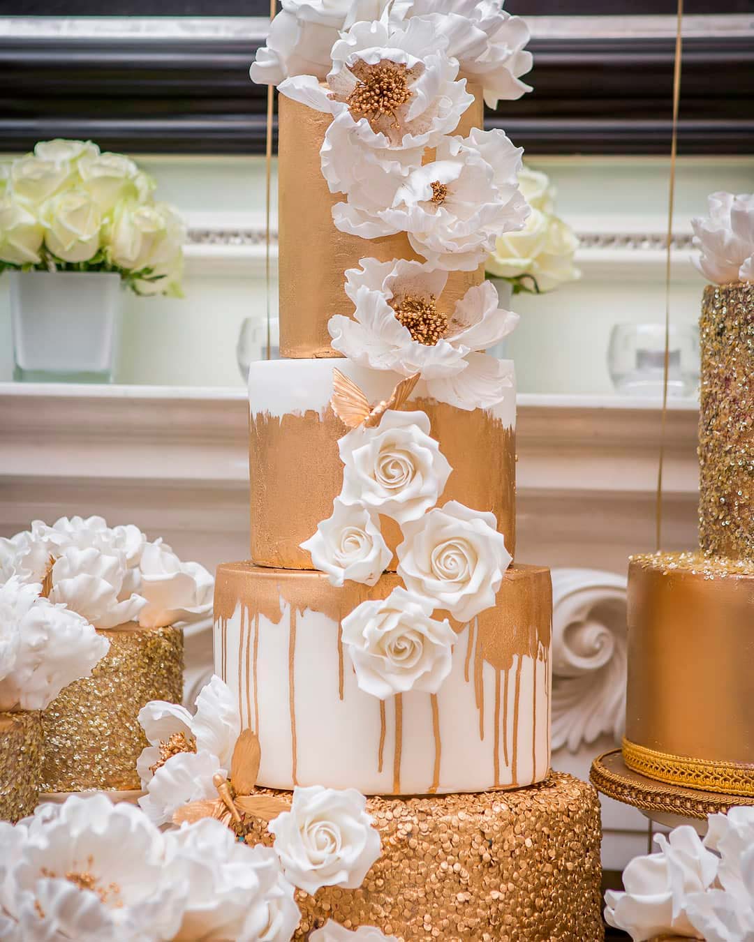 drip wedding cakes gold white