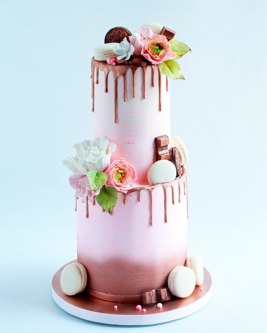 drip wedding cakes ombre chocolate