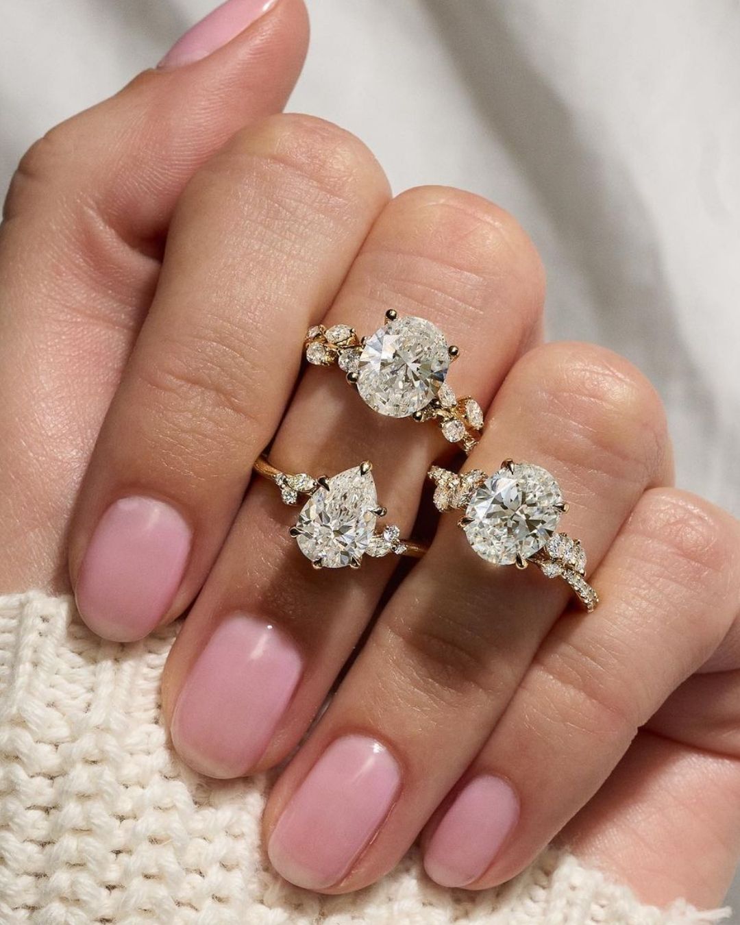 unique engagement rings with diamonds2