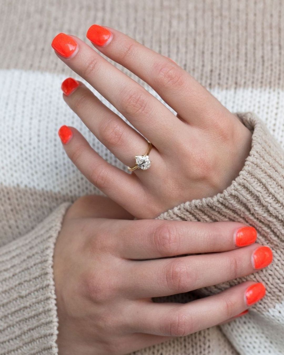 unique engagement rings with diamonds1