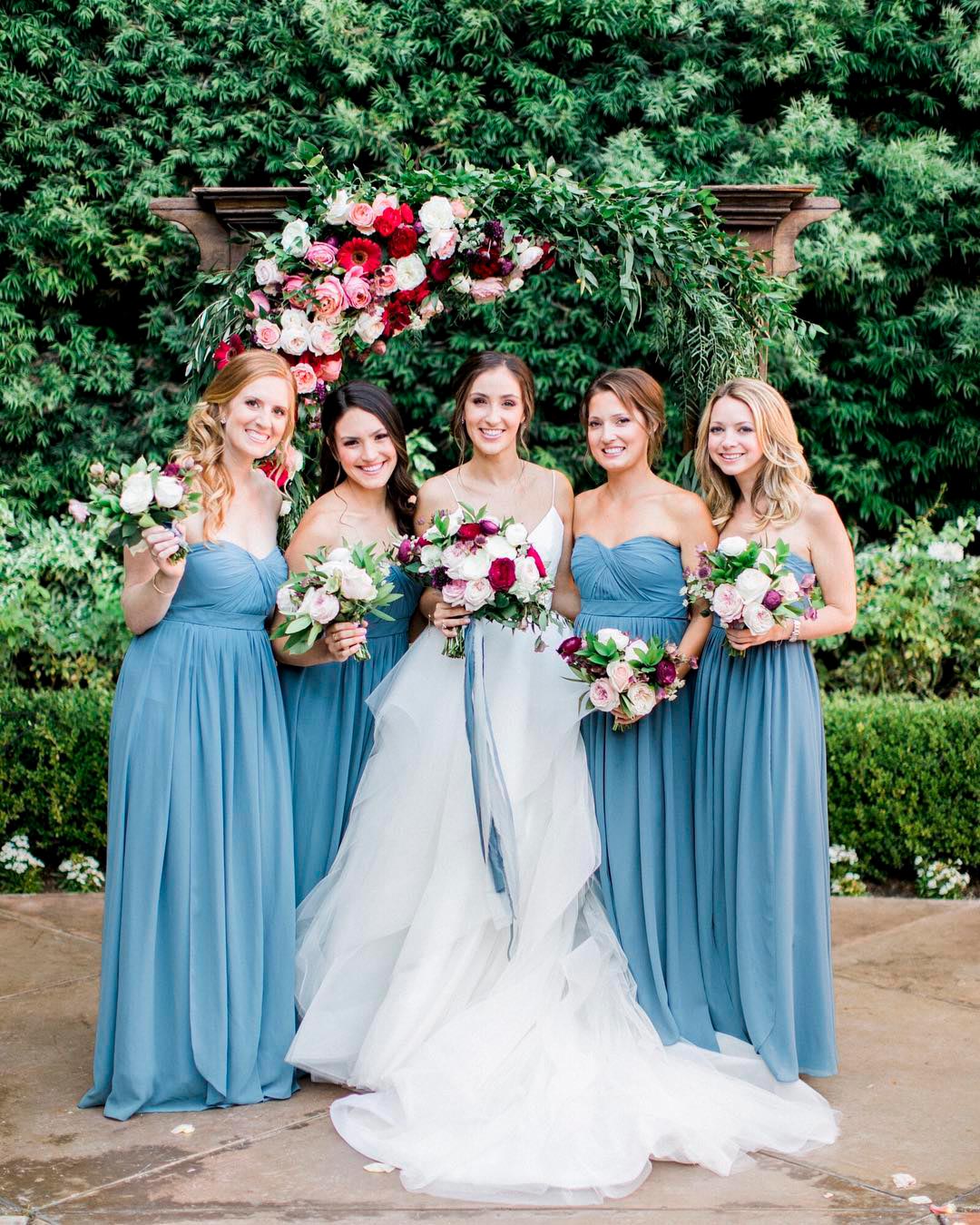 blue and white wedding colors bridesmaids