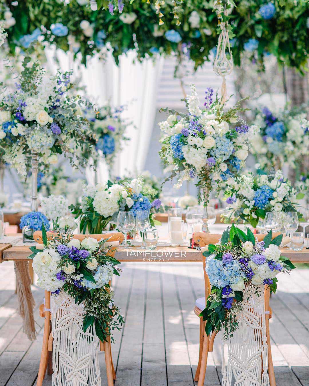 20 Blue Wedding Color Palettes We Love 20-blue-wedding-color-palettes-we-love