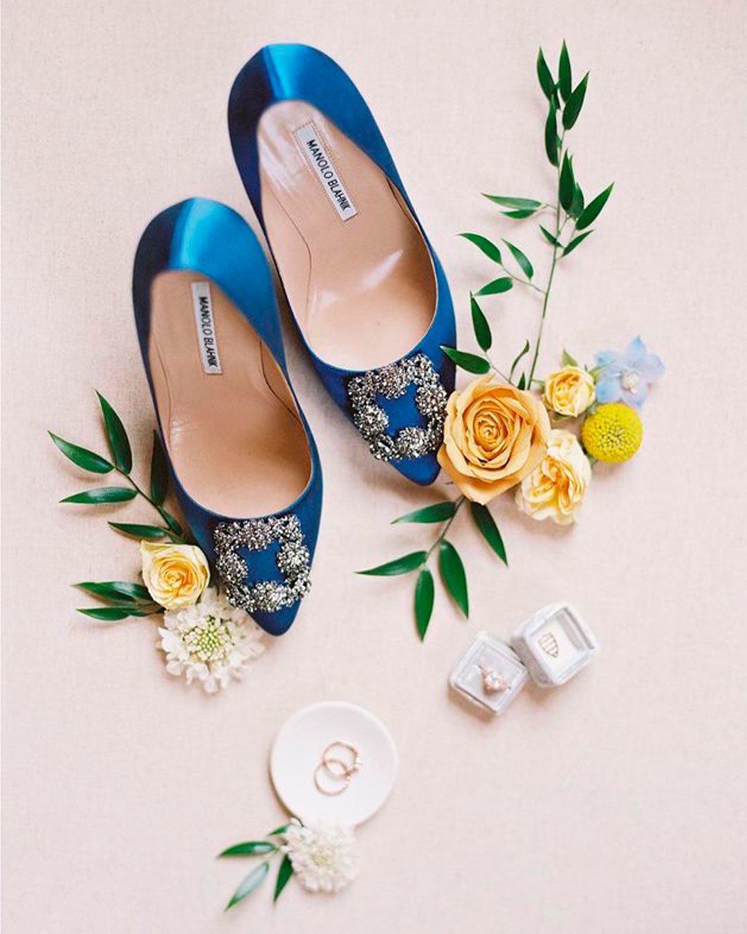 blue and white wedding colors shoes flowers