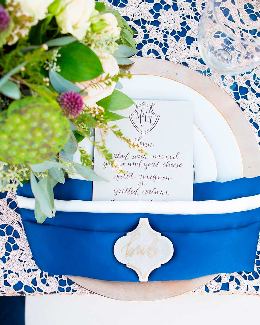 blue and white wedding colors stationery