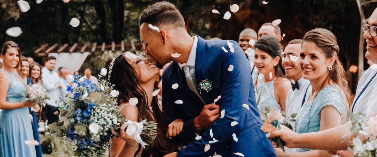 Blue And White Wedding Colors For Your Wedding Theme