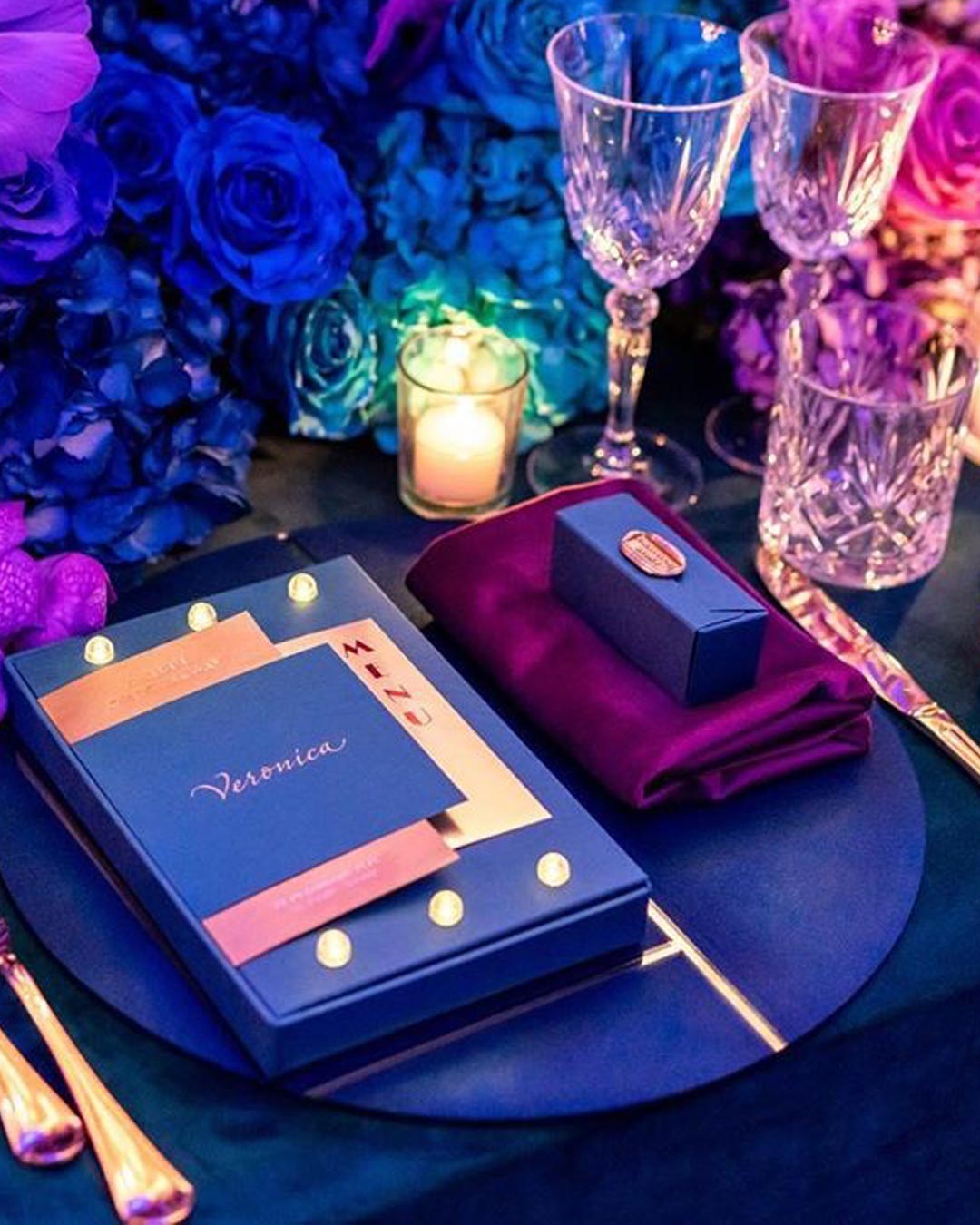 fall wedding colors blue navy purple table decor
