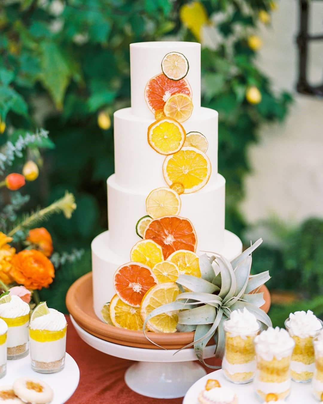 fall wedding colors orange white cake