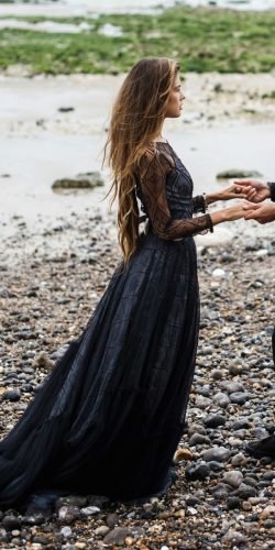 Gothic Brautkleider eine Linie mit langen Ärmeln Spitze mywony