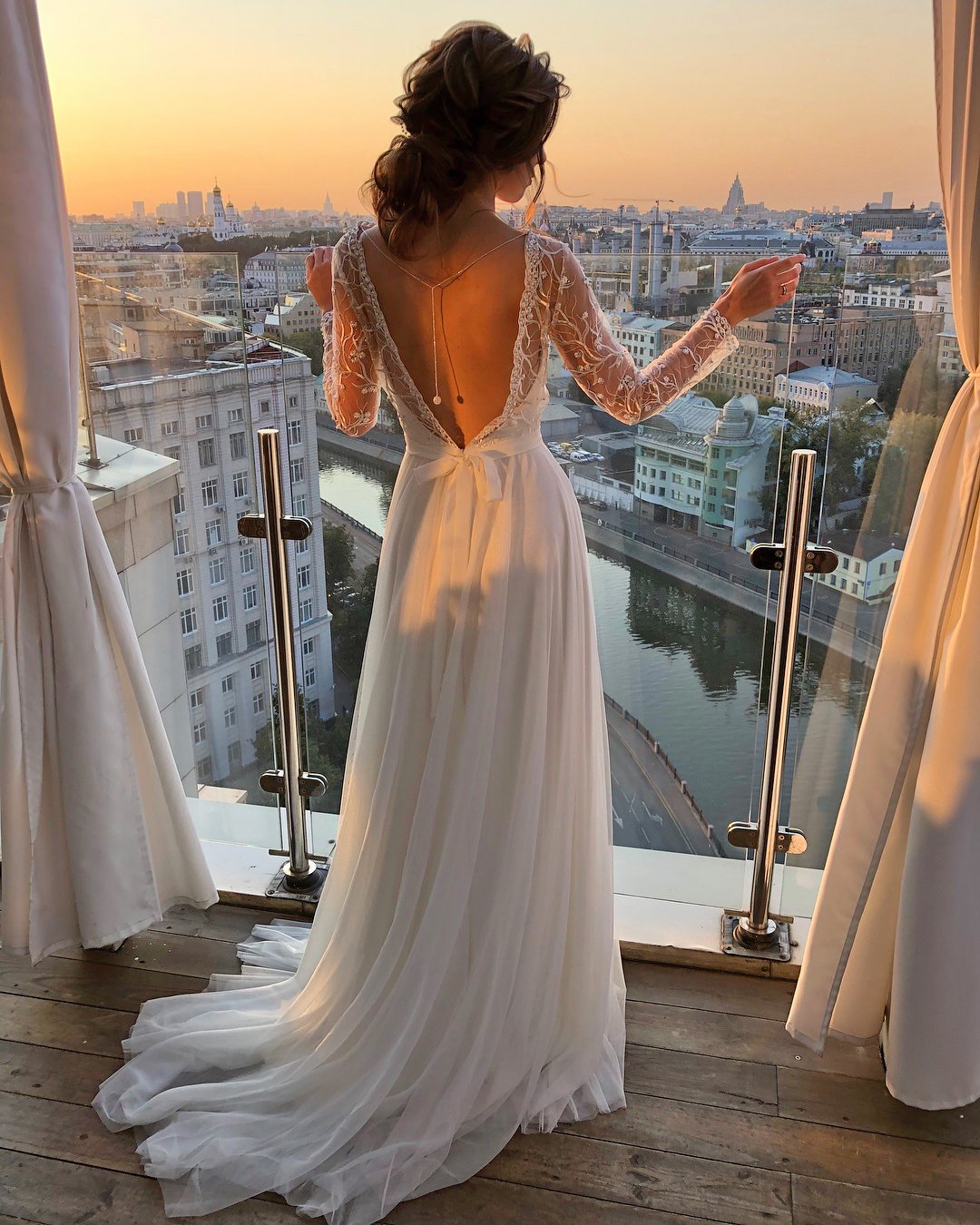 21 Top Greek Wedding Dresses For Glamorous Look