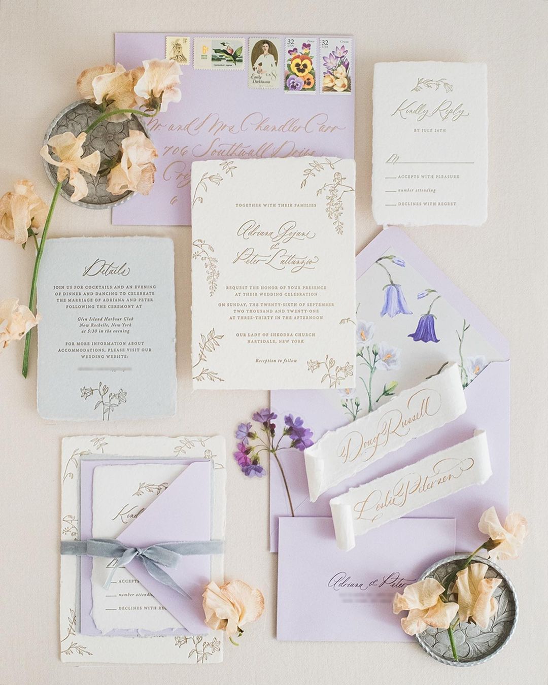 lavender wedding colors invitations ideas