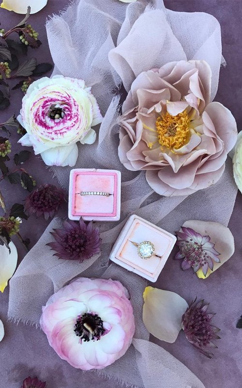 lavender wedding colors rings holders