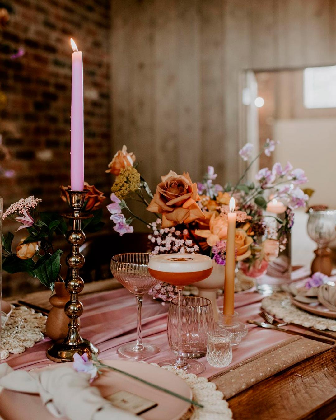 lavender wedding colors table decor