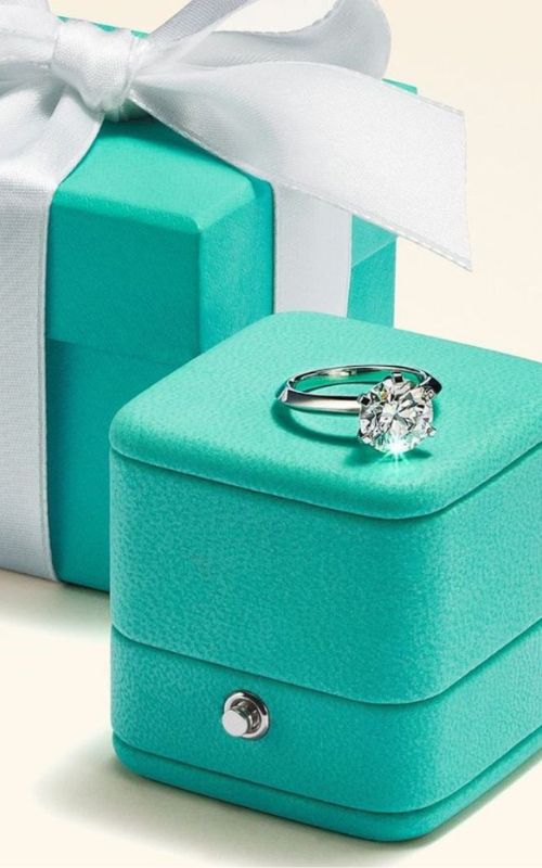 Tiffany Facets Small Jewelry Box in Tiffany Blue® Leather