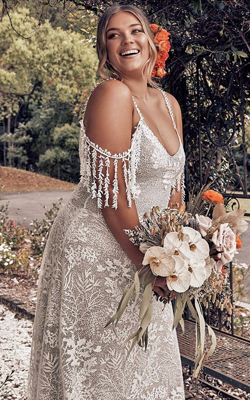 Plus-Size Wedding Dresses: Jaw-Dropping ...