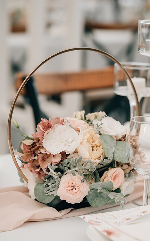 Rose Gold Wedding Ideas Your Ultimate Decor Guide - Rose Gold Wall Decor Ideas
