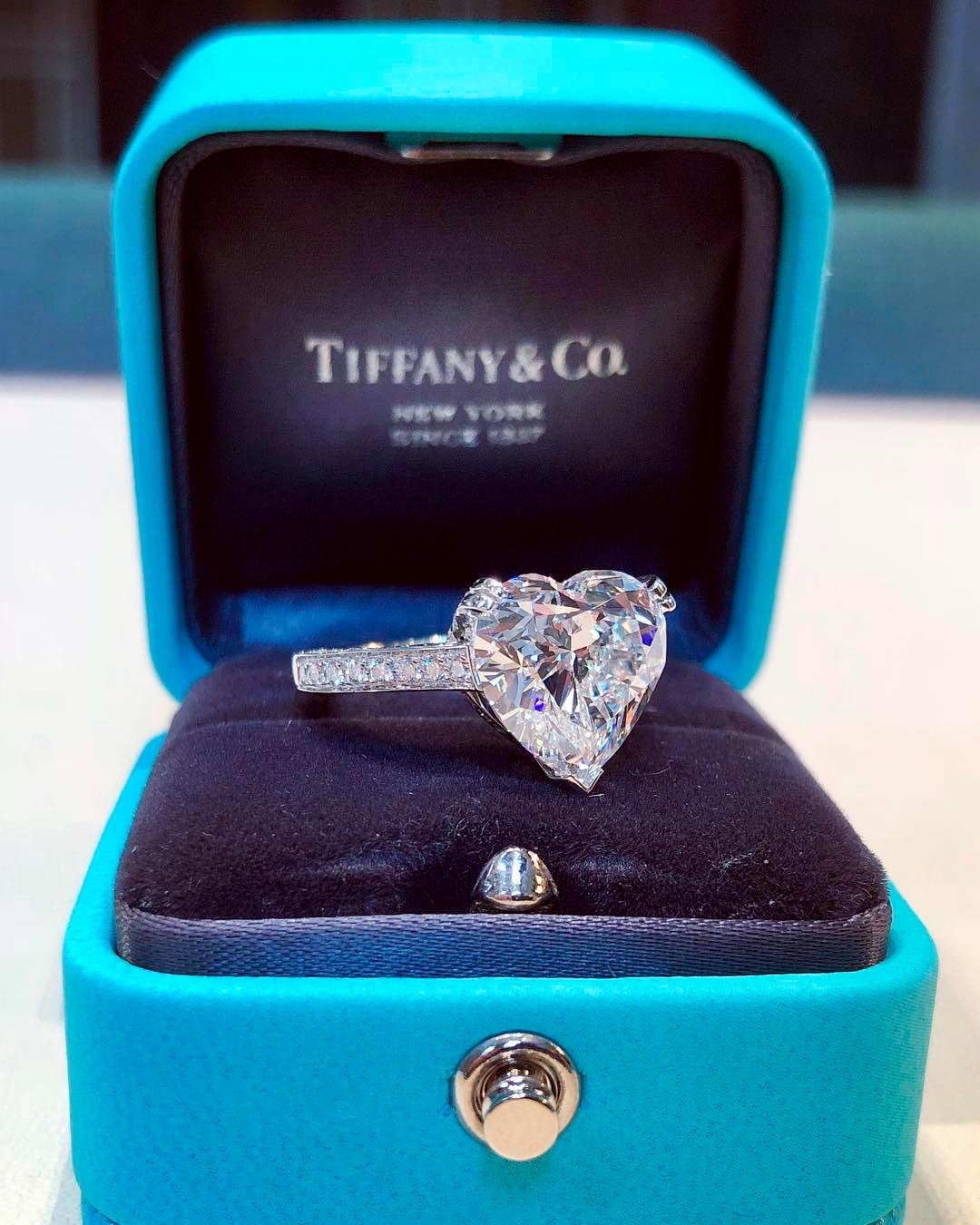 tiffany engagement rings heart shaped diamond solitaire