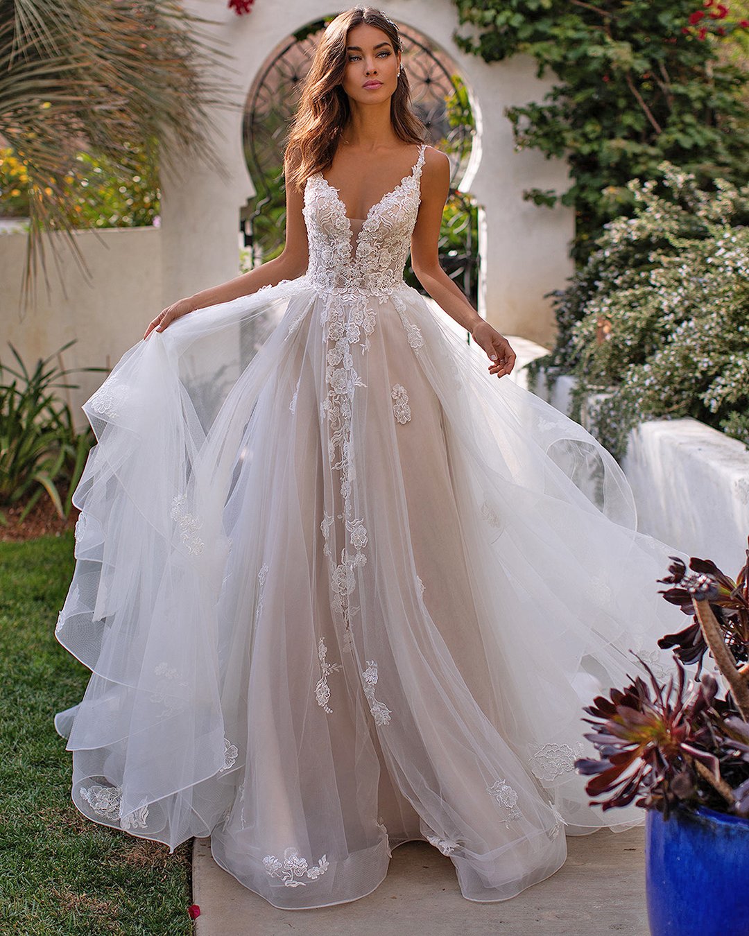 Amazing A Line Wedding Dress With Straps  The ultimate guide 