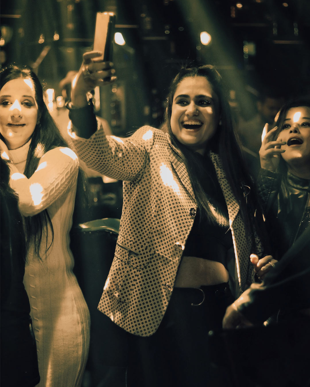 bachelorette-party-ideas-bride-hates-dance-photos