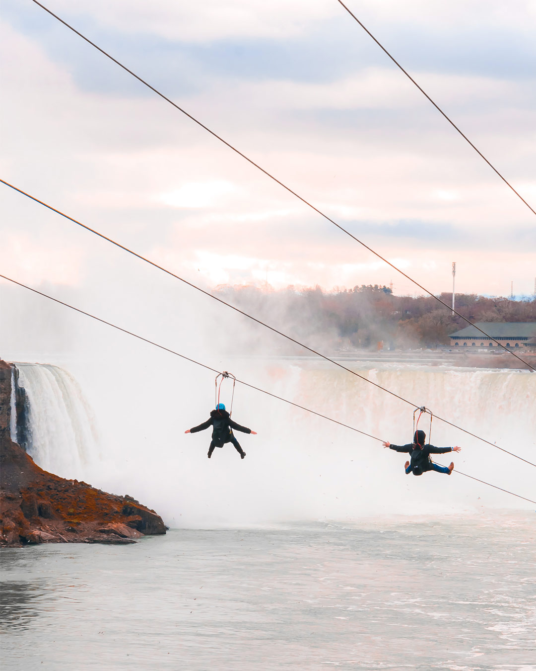 bachelorette-party-ideas-zipline