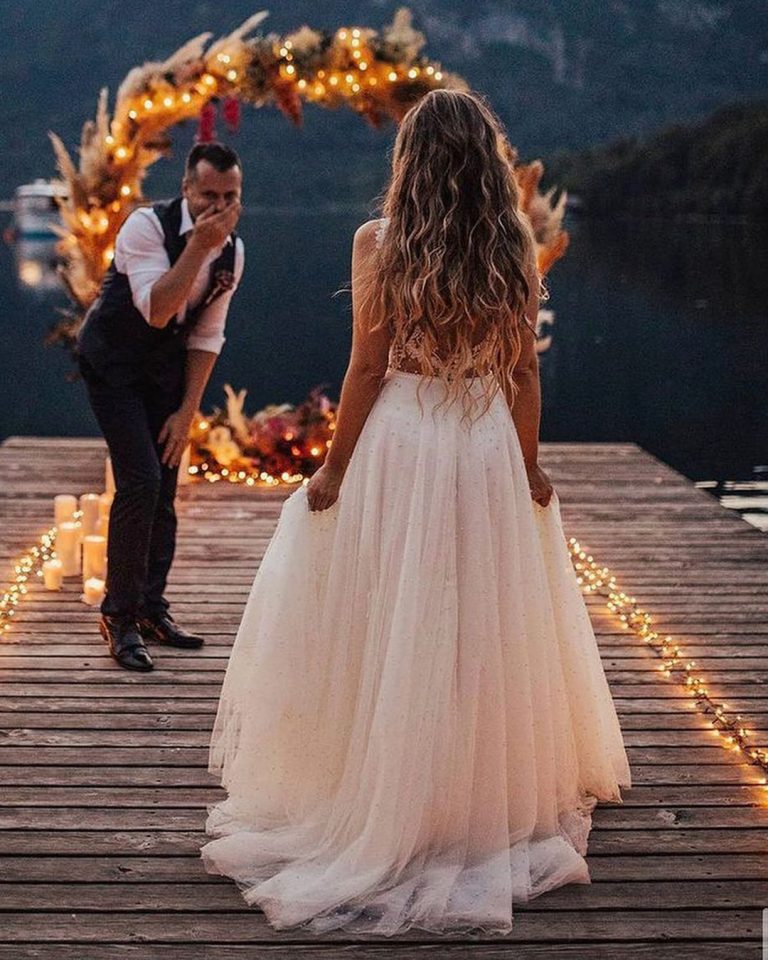 wedding gowns for beach destinations