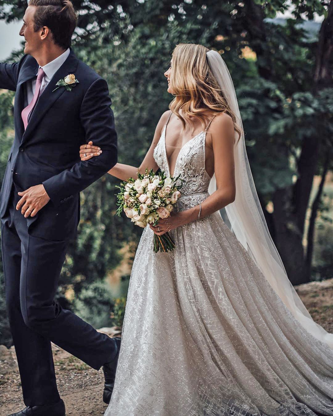Beach Wedding Dresses For Seaside : 51 