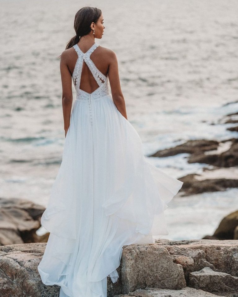 51 Beach Wedding Dresses Perfect For Destination Weddings