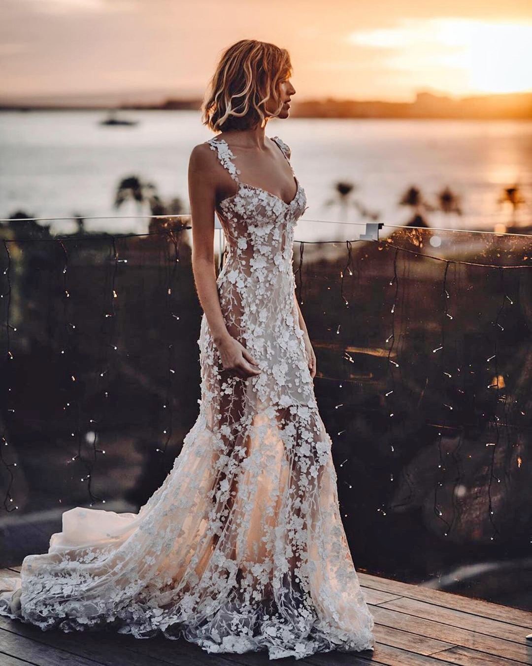 Beach Wedding Dresses For Seaside : 51 ...