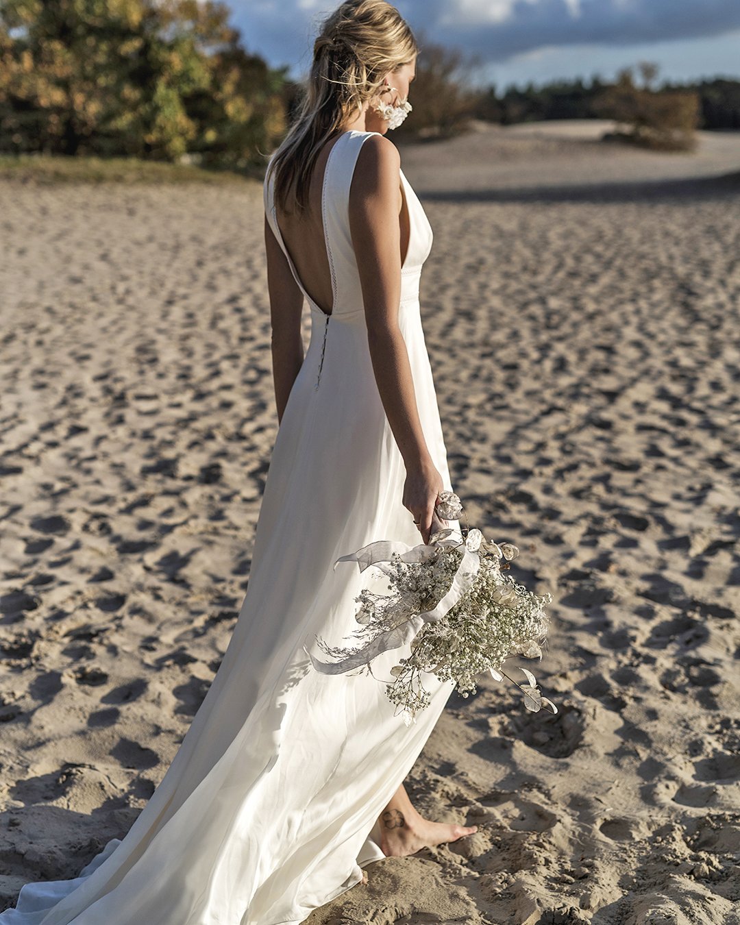 casual wedding dress for beach wedding