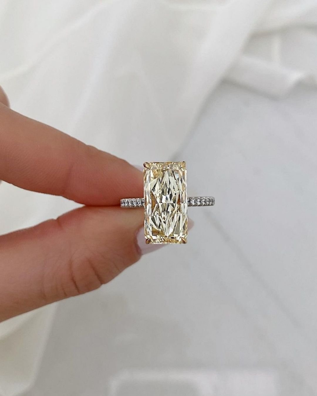engagement ring shapes emerald cut