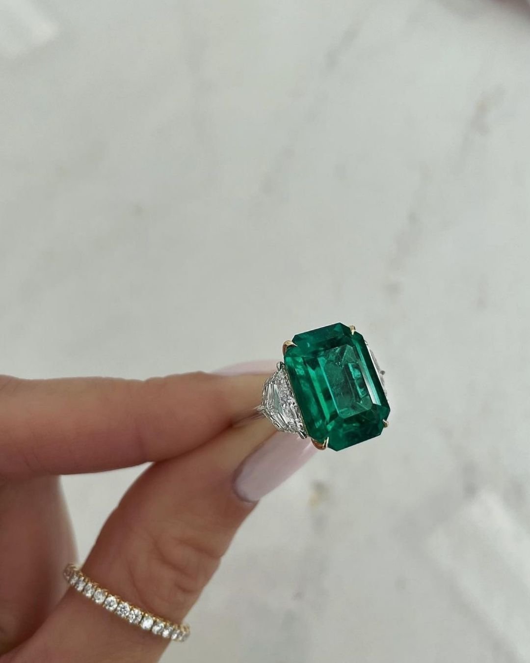 engagement ring shapes emerald cut2