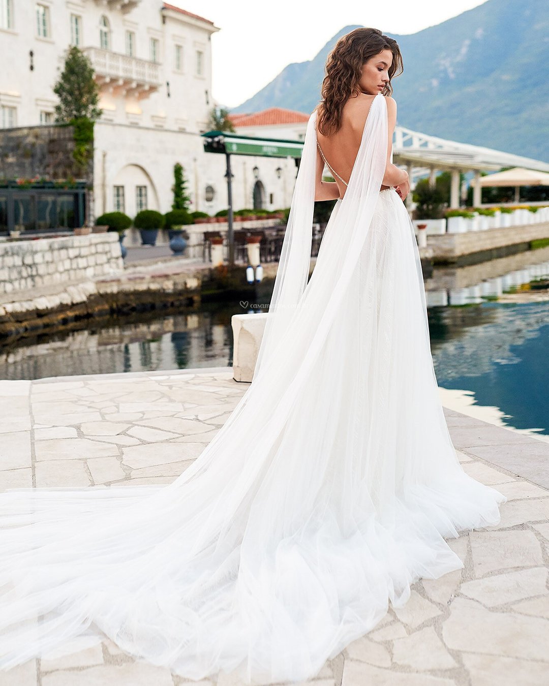 greek goddess style wedding dress