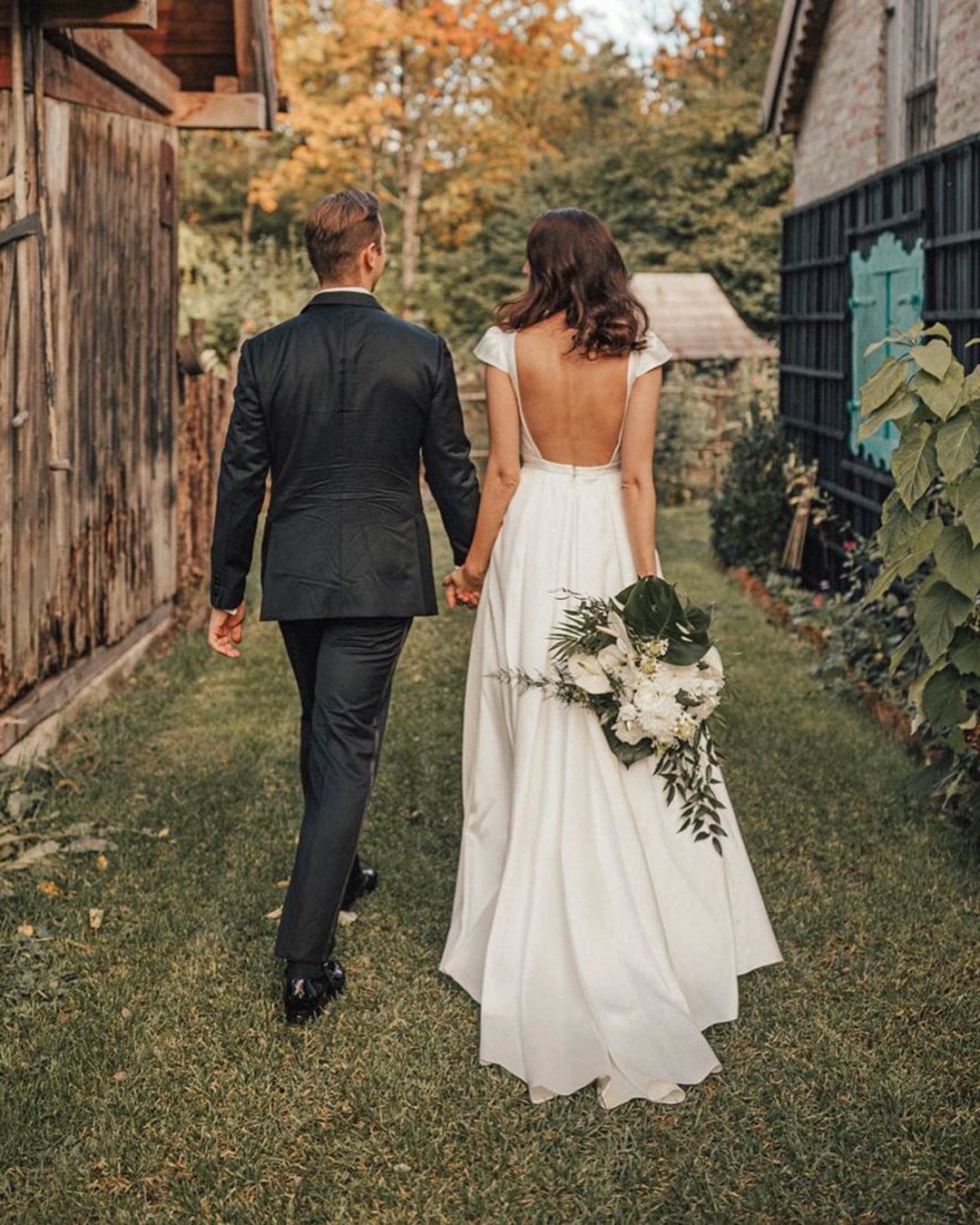 Rustic Wedding Dresses 30 Perfect Styles You'll Love