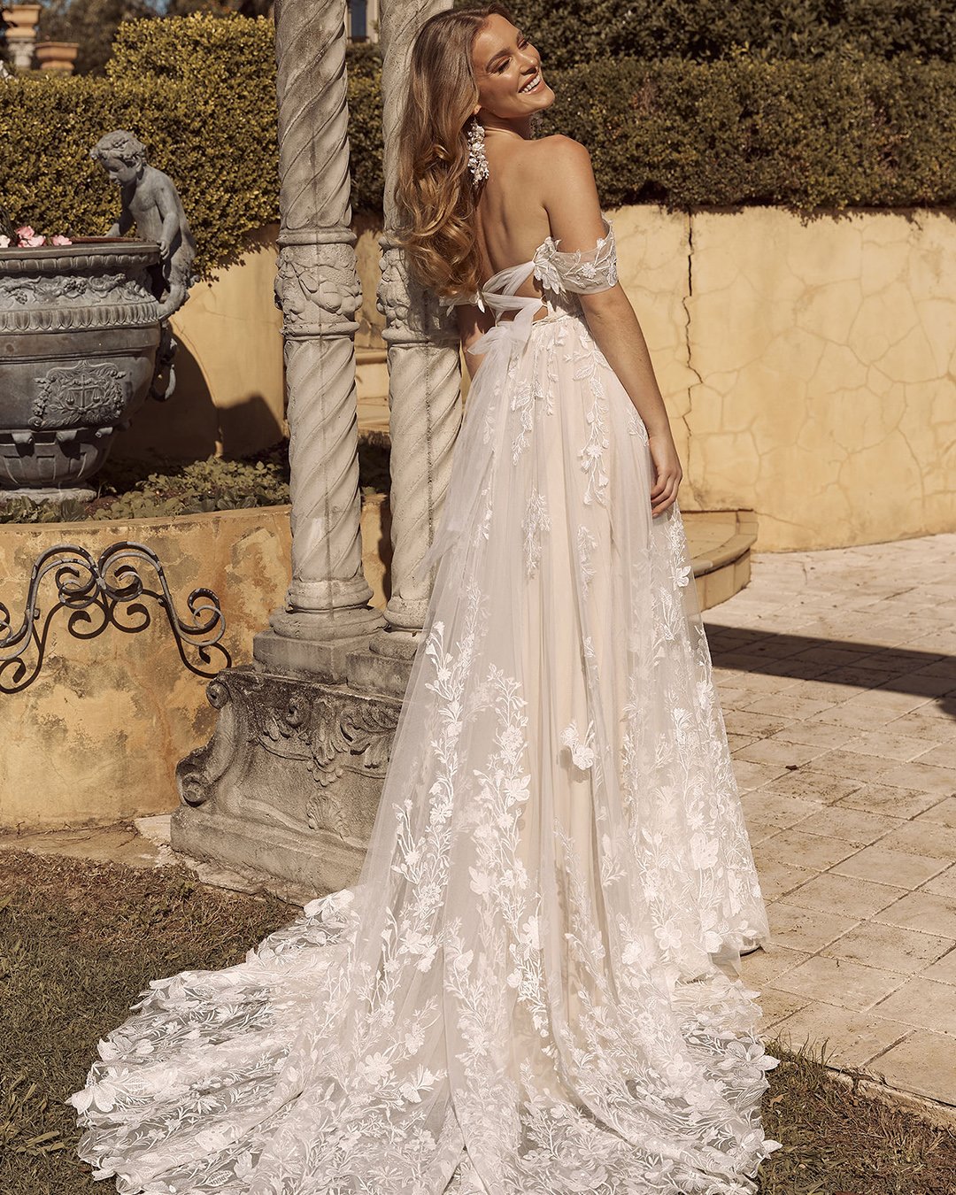 rustic wedding gown