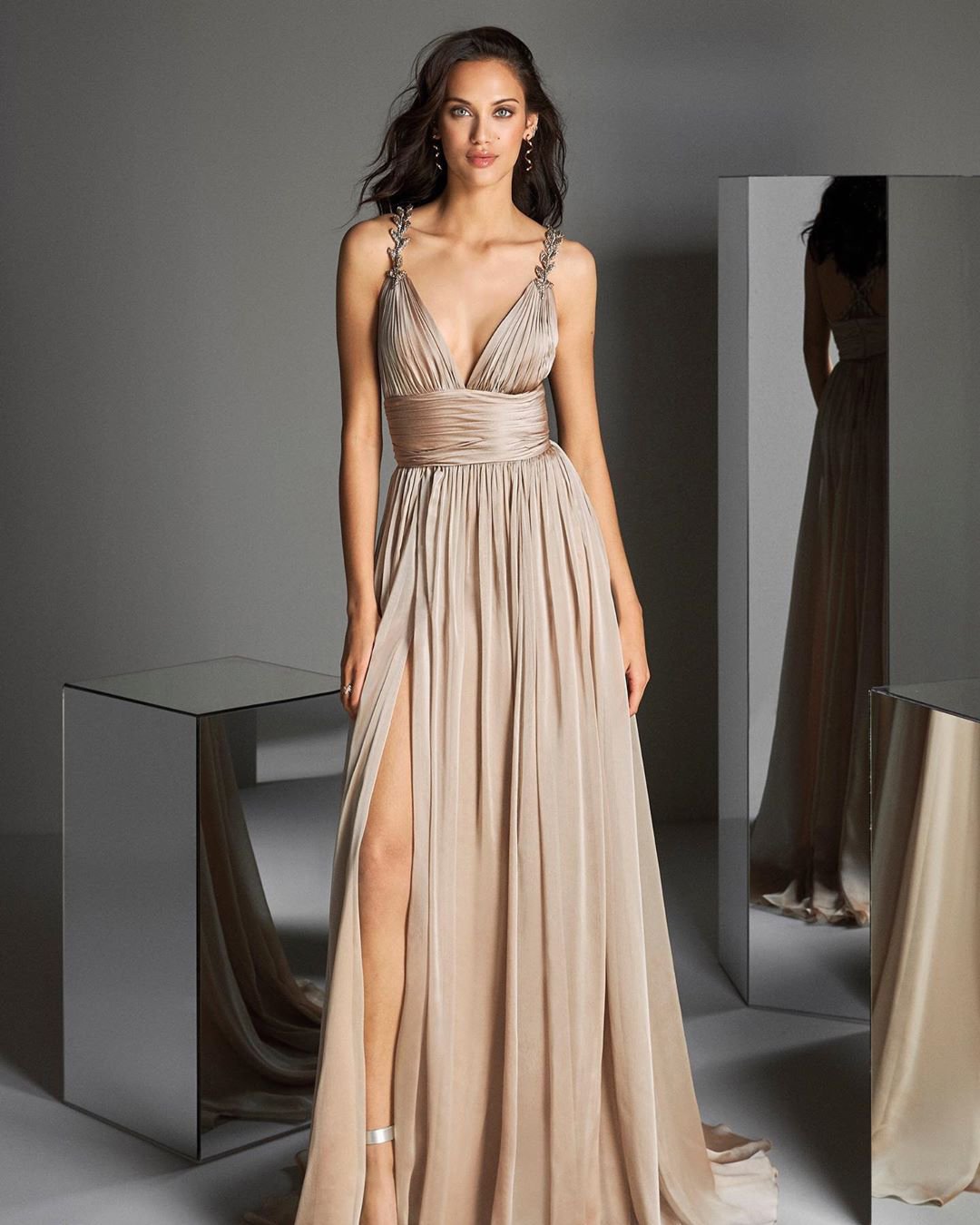 simple wedding attire for guest