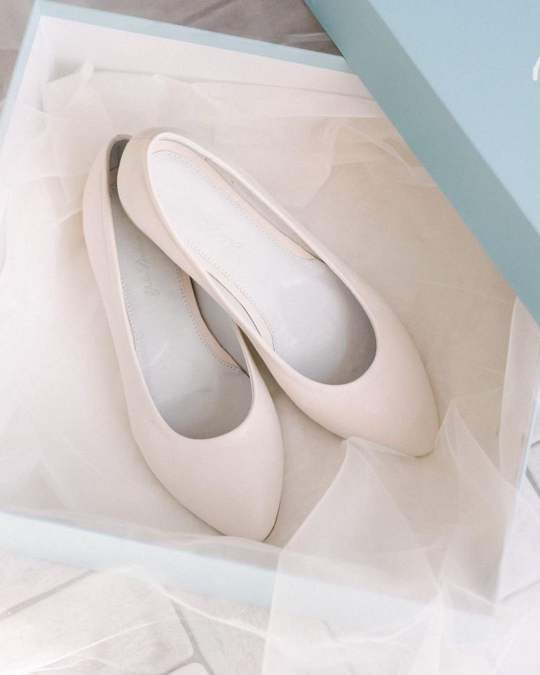 comfortable white wedding shoes