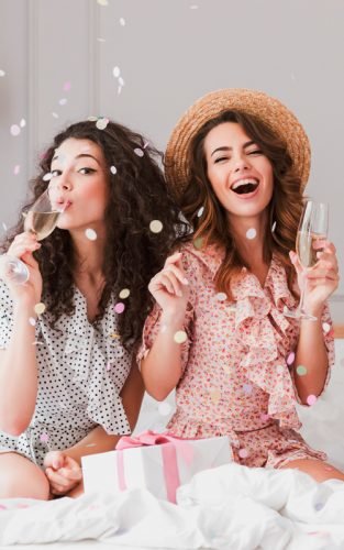 barchelotte party games girls