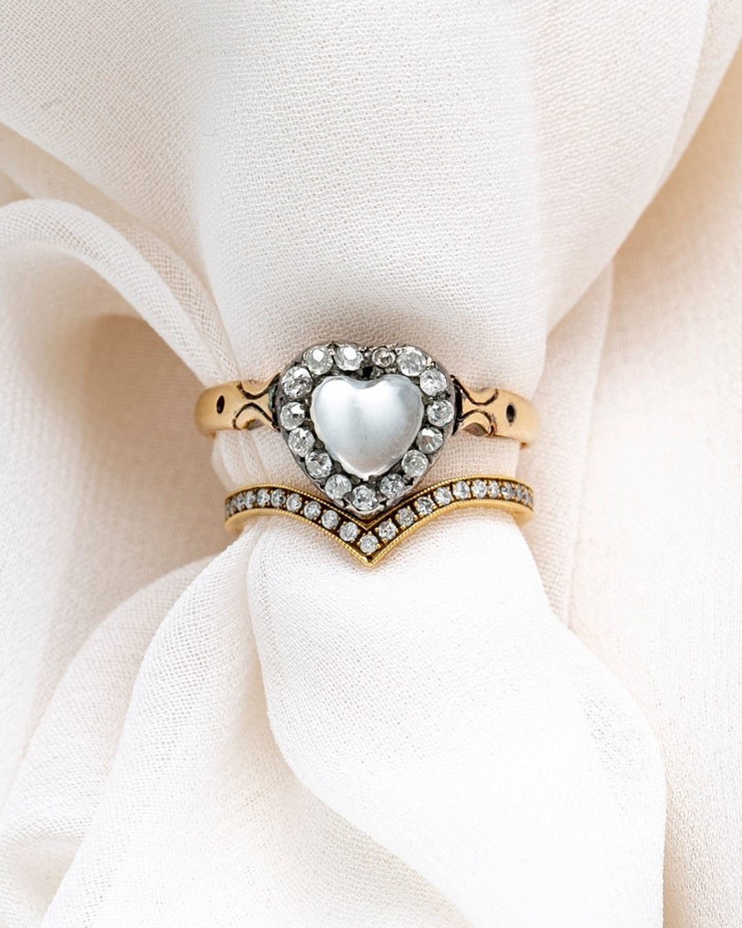 bridal sets heart shaped vintage gold ring