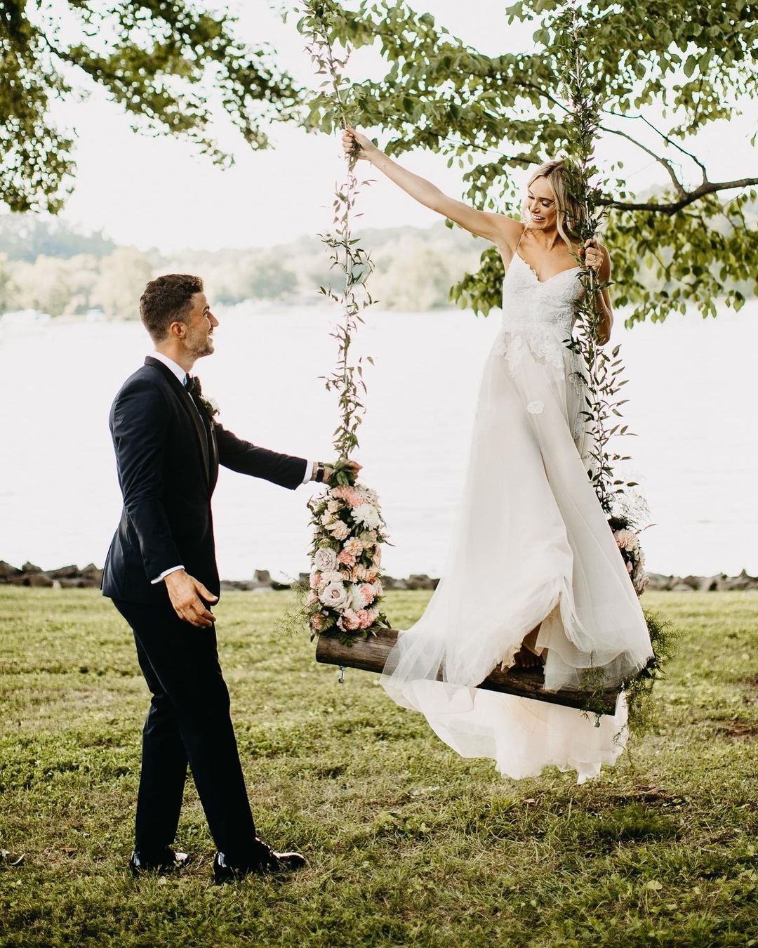 cute wedding clothes