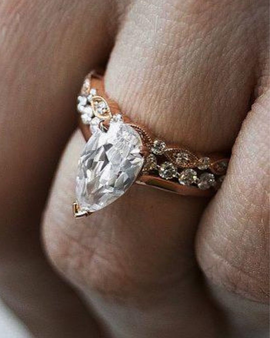 diamond wedding rings rose gold pear cut solitaire