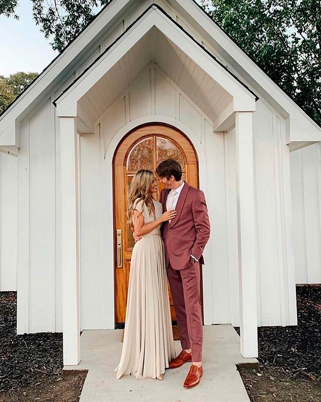 Engagement Party Etiquette 101 An Updated Guide + Tips