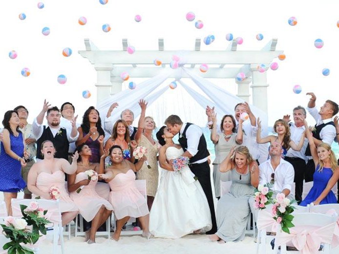 Unforgettable Moments: Cherishing Family Wedding Photos